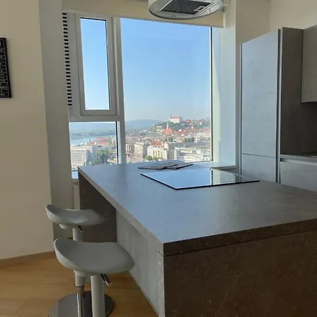 Apartment Sag Panorama Apartment 3 Rooms 19Th Floor Great View Free Parking