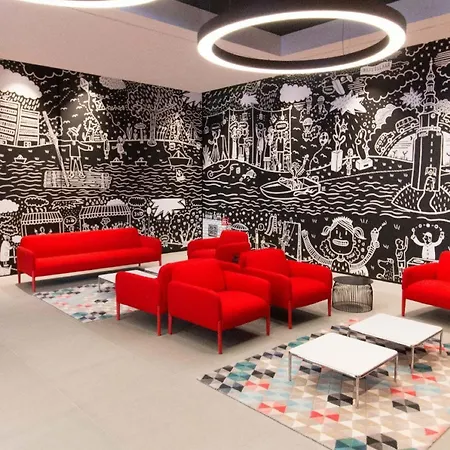 Sag Panorama Apartment 3 Rooms 19Th Floor Great View Free Parking דירה