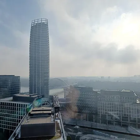 Sag Panorama Apartment 3 Rooms 19Th Floor Great View Free Parking Apartment Bratislava