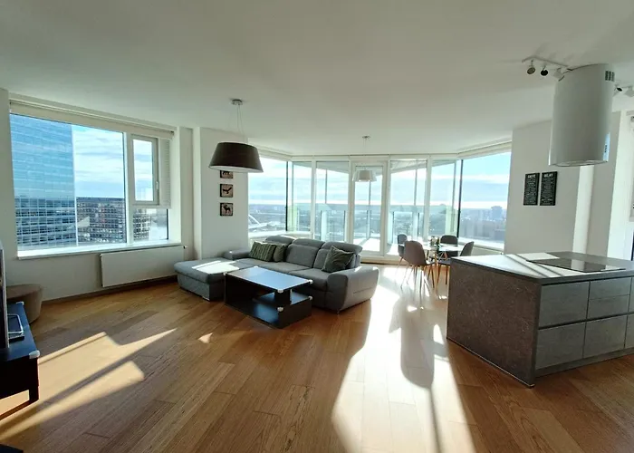 Sag Panorama Apartment 3 Rooms 19Th Floor Great View Free Parking Apartment Pressburg