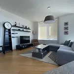 Sag Panorama 3 19th Floor Great View Free Parking * 布拉迪斯拉发